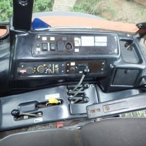 foto Bělorus 2022.5 traktor 209HP